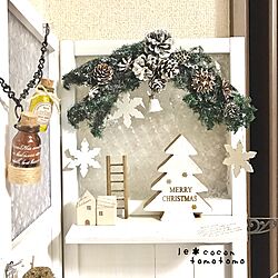 棚/パーテーションDIY/Mokaちゃんのミニハウス/ツリーオブジェは買ったもの/クリスマス雑貨...などのインテリア実例 - 2016-11-05 06:47:47