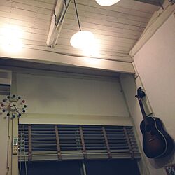 壁/天井/ギターハンガー/狭小リビングのインテリア実例 - 2015-04-11 20:29:12