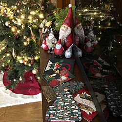 クリスマスカード/クリスマスツリー/手作りクリスマスバスケットパッチワーク/ロバミエミエからの葉書/好きな物に囲まれて...などのインテリア実例 - 2020-11-25 22:22:24