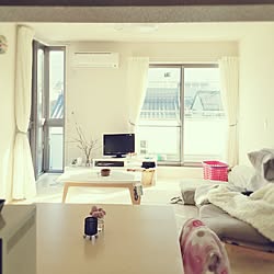 部屋全体/IKEA ダイニングテーブル/ニトリ センターテーブル/無印良品 ソファ/花のある風景...などのインテリア実例 - 2014-12-02 15:24:18