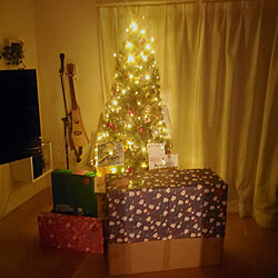 部屋全体/クリスマス/クリスマス/見て頂きありがとうございます。/包装を諦めるサンタ...などのインテリア実例 - 2022-12-25 07:55:49