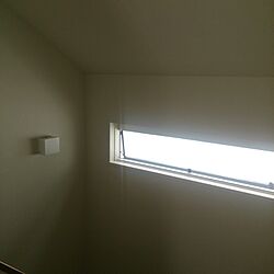 壁/天井/新居♡/階段の窓のインテリア実例 - 2016-03-30 05:09:54