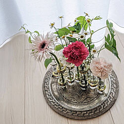 机/お花/お花のある暮らし/花瓶/フラワーベースのインテリア実例 - 2020-05-27 22:51:45