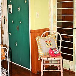 玄関/入り口/ドアや靴箱の扉にも壁紙貼りました。のインテリア実例 - 2013-09-09 20:32:01