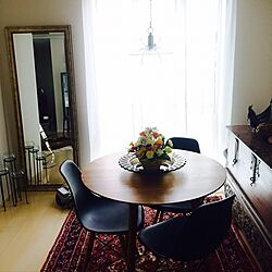 部屋全体/Turkish carpet/北欧/pendant light/shell chairのインテリア実例 - 2017-05-14 08:39:23