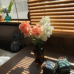 花のある暮らし/窓際にテーブル/窓際にテーブル置きたい/雑貨/机のインテリア実例 - 2023-04-22 10:21:24