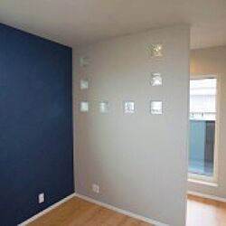 ベッド周り/寝室/ガラスブロック/紺色の壁/グレーの壁...などのインテリア実例 - 2017-04-18 23:58:13