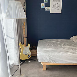 ギターのある部屋/アクセントクロス ブルー/すのこベッド/セミダブルベッド/すっきり暮らす...などのインテリア実例 - 2022-09-30 22:08:21