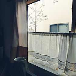 リビング/窓辺/ジューンベリーの白い花のインテリア実例 - 2022-04-22 17:24:24