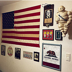 ベッド周り/大好きなヴィンテージ達/California Republic/アメリカのヴィンテージ星条旗/寝室の壁面...などのインテリア実例 - 2023-08-15 15:58:47