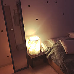 ベッド周り/照明/ウォールステッカー/寝室/マンション...などのインテリア実例 - 2018-01-25 10:00:27