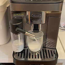 キッチン/DeLonghi 全自動コーヒーマシン/Delonghiのコーヒーメーカーのインテリア実例 - 2024-03-24 21:37:23