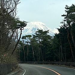 部屋全体/お部屋の写真じゃなくてごめんなさい/富士山好き♡/雲間から見えた富士山/長距離ドライブのインテリア実例 - 2023-04-06 23:23:35