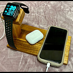ベッド周り/腕時計スタンド/腕時計/Apple Watch スタンド/Apple Watch...などのインテリア実例 - 2023-09-19 07:58:31