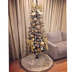 リビング/クリスマスツリー180cm/ゴールド/ダイソー/リボン...などのインテリア実例 - 2016-11-11 23:06:27