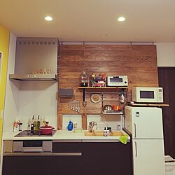 キッチン/DIY/板壁DIY/板壁/100均...などのインテリア実例 - 2016-09-06 21:54:09