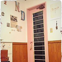 壁/天井/ドアや靴箱の扉にも壁紙貼りました。/ペイントのインテリア実例 - 2013-09-12 07:36:51