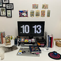 机/書物/IKEA/パソコン/cat...などのインテリア実例 - 2023-09-18 12:20:32