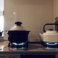 キッチン/ガスコンロまわりは物を置かない/賃貸/ハリオ土鍋/ミニマムに暮らしたい...などのインテリア実例 - 2017-02-15 07:30:17