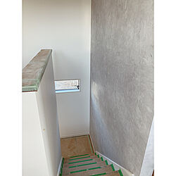 階段の窓/階段の壁紙/グレーの壁紙/白い壁紙/スマートホーム...などのインテリア実例 - 2021-01-21 23:39:01