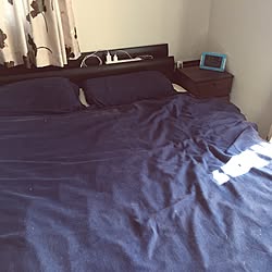 ベッド周り/寝室はかっこよく/寝室/カーテン変えたい/壁紙やぶれてる...などのインテリア実例 - 2017-02-22 12:34:44