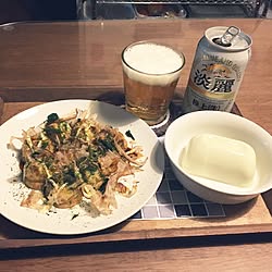 机/1人晩酌/麒麟淡麗/枝豆豆腐に塩かけて/冷凍たこ焼き...などのインテリア実例 - 2017-03-27 22:16:23