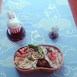 ベッド周り/ニョロニョロオブジェ/日本手ぬぐい『ムーミン』/自分のお弁当/ムーミンママのタイマー...などのインテリア実例 - 2017-03-09 22:01:49