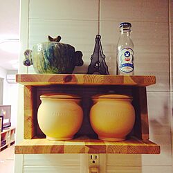 キッチン/My Shelfが歪んでいても気にしない/素焼きポット/本当はヨーグルトメーカーだけど…/上段の壺はあご出汁が入ってます...などのインテリア実例 - 2015-03-14 19:30:05