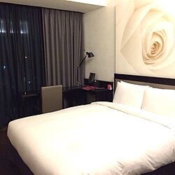 ベッド周り/ホテル/自分の部屋じゃない/薔薇/ホテルみたいな…のインテリア実例 - 2013-12-07 11:39:05