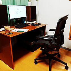 机/椅子/パソコン/アーロンチェアのインテリア実例 - 2016-10-09 20:36:12