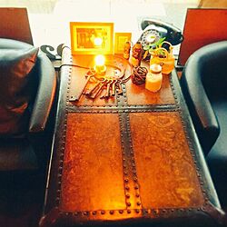 リビング/黒電話/100年前の旅行用トランクをテーブルに/照明/観葉植物...などのインテリア実例 - 2016-01-29 17:45:06