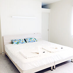 ベッド周り/寝室ベッド/シンプルな暮らし/ものを持たない暮らし/新築...などのインテリア実例 - 2018-08-19 21:30:14