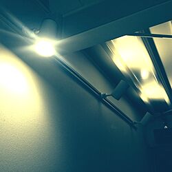 壁/天井/照明/LEDライト/鉄骨な天井/日差しが注ぐ...などのインテリア実例 - 2013-11-27 02:00:31