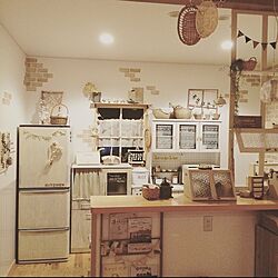 キッチン/カウンターキッチン/冷蔵庫リメイク/カップボード/食器棚...などのインテリア実例 - 2016-04-29 21:13:25