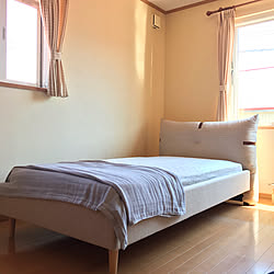 この部屋だけ黄色い壁紙クロス/ガーゼケットはしまむらのw/ニトリのベッド/寝具/皆元気になあれ❤...などのインテリア実例 - 2020-07-14 13:53:26