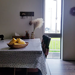 机 テーブルクロス 端切れ布 ダイソー 300円商品 などのインテリア実例 07 26 10 28 48 Roomclip ルームクリップ