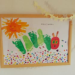 リビング カラフル はらぺこあおむし がくぶち イラスト などのインテリア実例 17 09 18 18 59 18 Roomclip ルームクリップ リビング カラフル はらぺこあおむし がくぶち イラスト などのインテリア実例 17 09 18 18 59 18 Roomclip ルームクリップ