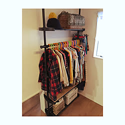 ベッド周り/子供服の収納/セリアのクラフトバック/セリア/ニトリの収納ボックス...などのインテリア実例 - 2017-12-04 16:15:48