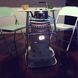 すのこdiy ストーブガード 部屋全体 無印のサーキュレーター トヨトミストーブ などのインテリア実例 16 03 04 08 07 18 Roomclip ルームクリップ