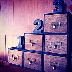 棚/寒暖の差で体調崩さないでね。/寒いのは苦手です(꒦ິ⌑꒦ີ)/いつもいいねやコメありがとうございます♡/めんどくさい長男...などのインテリア実例 - 2014-11-22 08:38:17