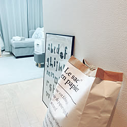 玄関/入り口/ペーパーバッグ/ひとり暮らし/真っ白/狭くても諦めない!!...などのインテリア実例 - 2018-12-01 18:30:54