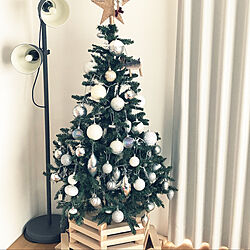 クリスマス/DIY/ニトリ/ホワイトインテリア/クリスマスツリー...などのインテリア実例 - 2019-12-20 14:30:30