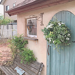 ハンギング寄せ植え/寄せ植え/アンティーク ベンチ/ナンバープレート/くるから...などのインテリア実例 - 2020-06-13 07:51:39