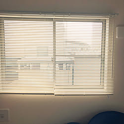 ニトリ ブラインド バーチカルブラインド バーチカルブラインドから漏れる光が好き リビングのインテリア実例 18 10 18 11 07 10 Roomclip ルームクリップ