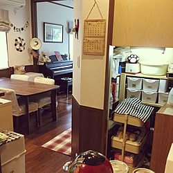 バス/トイレ/断捨離中/セリアのかご/チェックの敷物ビバホーム/百均カレンダーリメイク...などのインテリア実例 - 2018-04-03 13:03:14