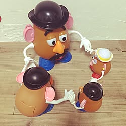 窓枠風diy トイストーリーの仲間たち トイストーリー ポテトヘッド夫妻 ポテトヘッド などのインテリア実例 18 01 08 19 32 09 Roomclip ルームクリップ