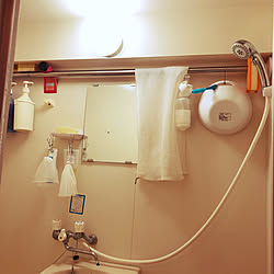 シャワーフック 突っ張り棒 バス トイレ クリップフック 無印良品 などのインテリア実例 19 01 29 16 12 53 Roomclip ルームクリップ