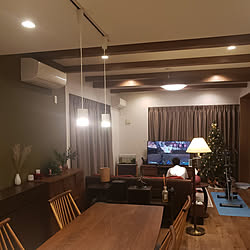 部屋全体/シーリングライト/クリスマスツリー/いつもありがとうございます♡/カメラマーク消し...などのインテリア実例 - 2020-12-01 17:29:14