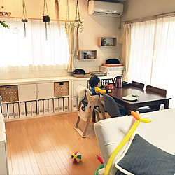 部屋全体/連投失礼します(>_<)/子どもスペース/ダイニングテーブル/狭小住宅...などのインテリア実例 - 2017-11-22 14:27:17