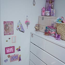 シャンデリア サンゲツ壁紙 アクセントクロス ピンク ラプンツェル ディズニー などのインテリア実例 18 06 15 08 14 44 Roomclip ルームクリップ